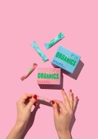 Organics-tampons-(with-hand)